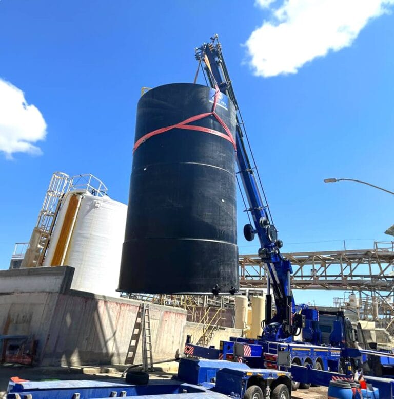 הנפה של מיכל HDPE בנפח 50 מ"ק